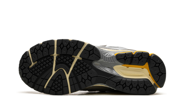Tech 1906"Metallic Silver Yellow"