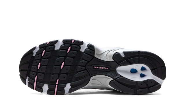 Runner 530 White / Pink