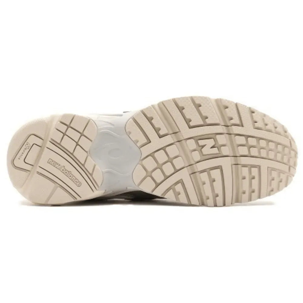 725 Metallic Silver White