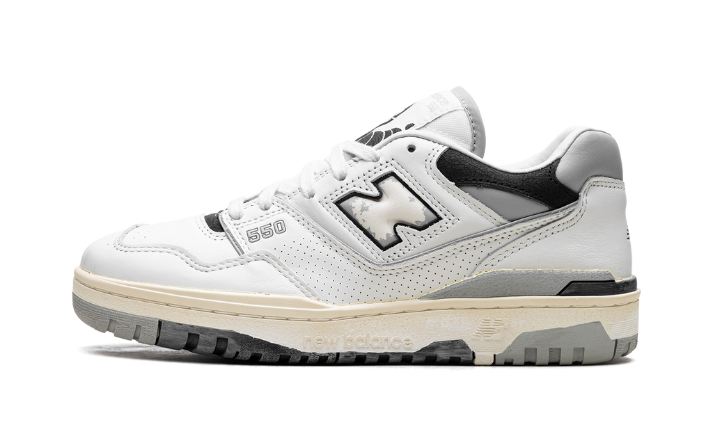 Court 550 VINTAGE WHITE BLACK