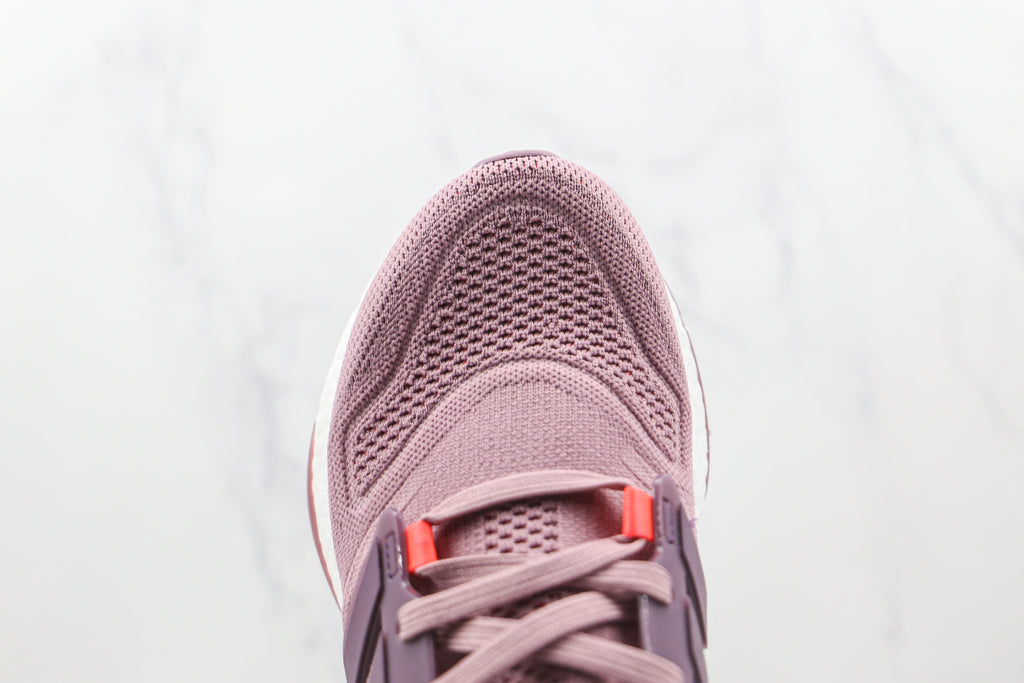 UltraBoost 22 Magic Mauve