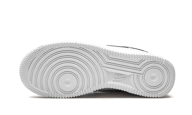 Classic Court 1 Essential White Black Gold