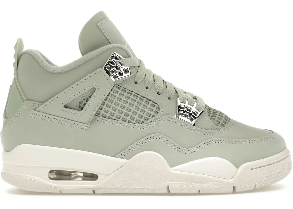 Retro 4 Seafoam Sail