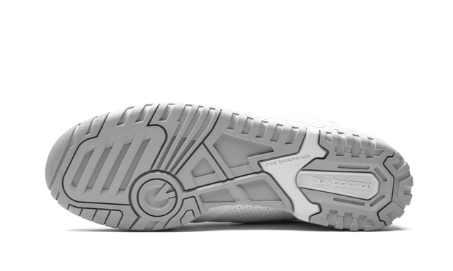 Court 550 White Grey