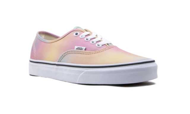 Canvas Low Canvas Low