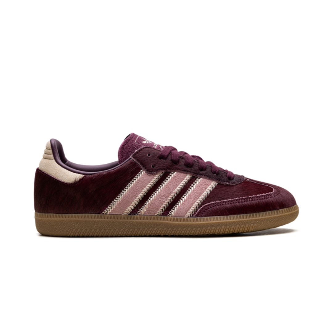 Terrace Low Maroon Sand Strata Pony