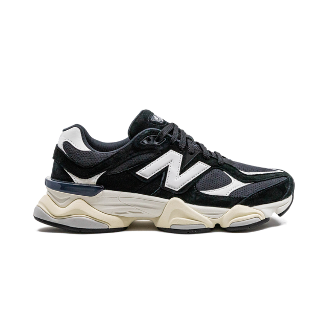 Tech 9060 Black White