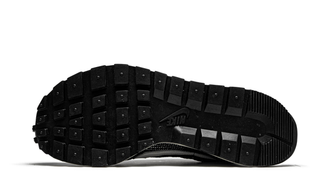 Vaporwaffle Black White