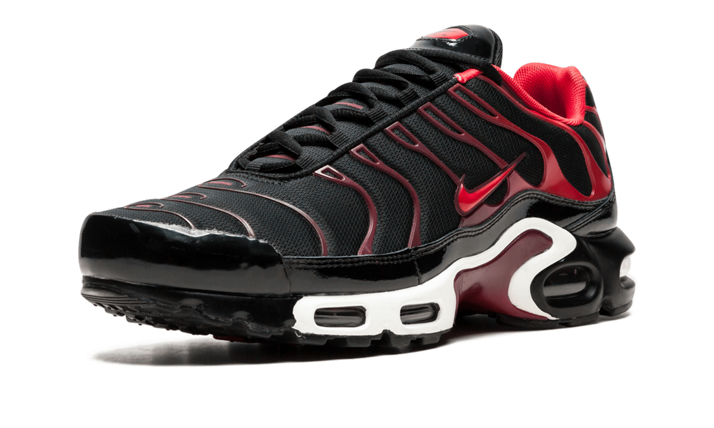 Runner Max Plus Black and Red