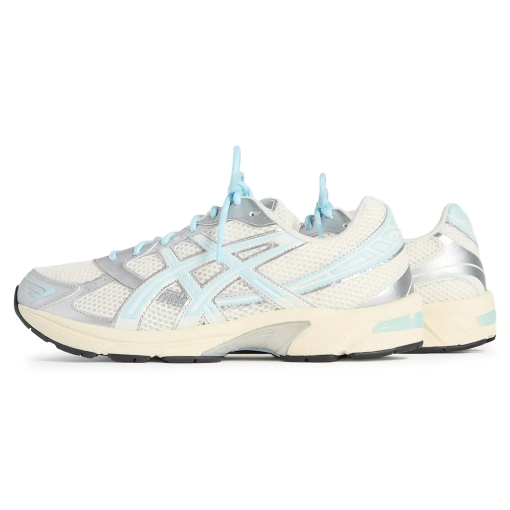Gel-1130 x Kith Cream Starlight Blue