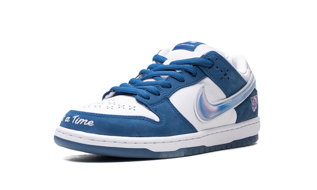 Skate Court Low Born x Raised One Block At A Time
