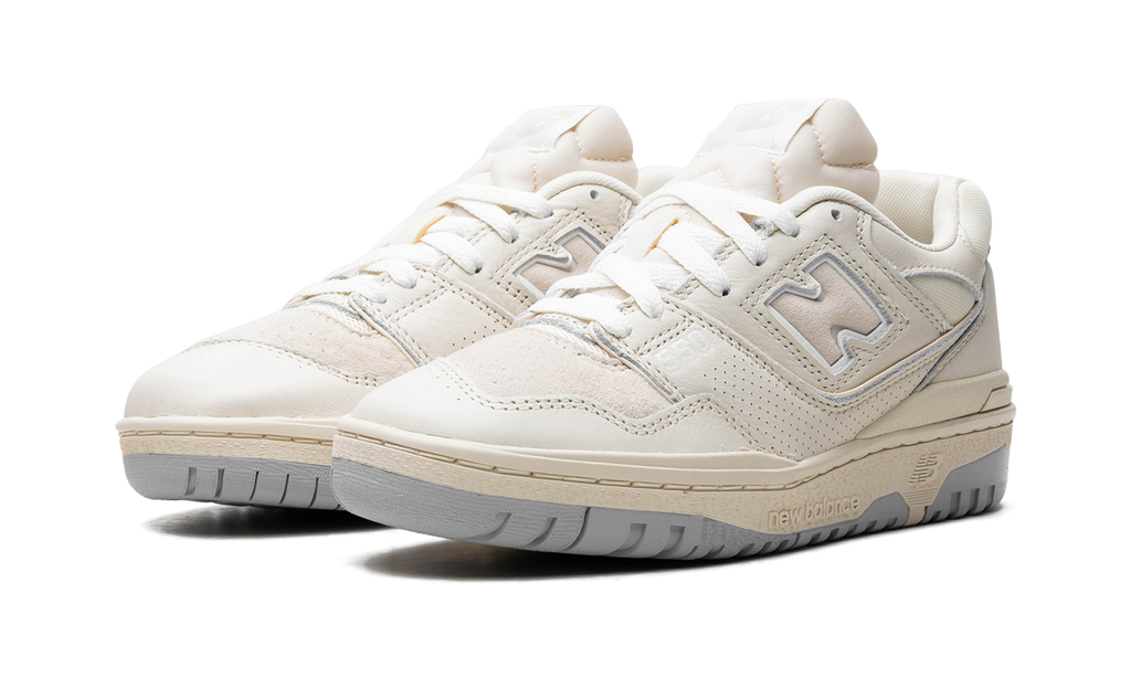 Court 550 White / Cream