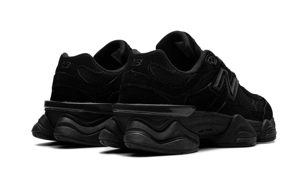 Tech 9060 Triple Black