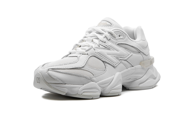 Tech 9060 Triple White