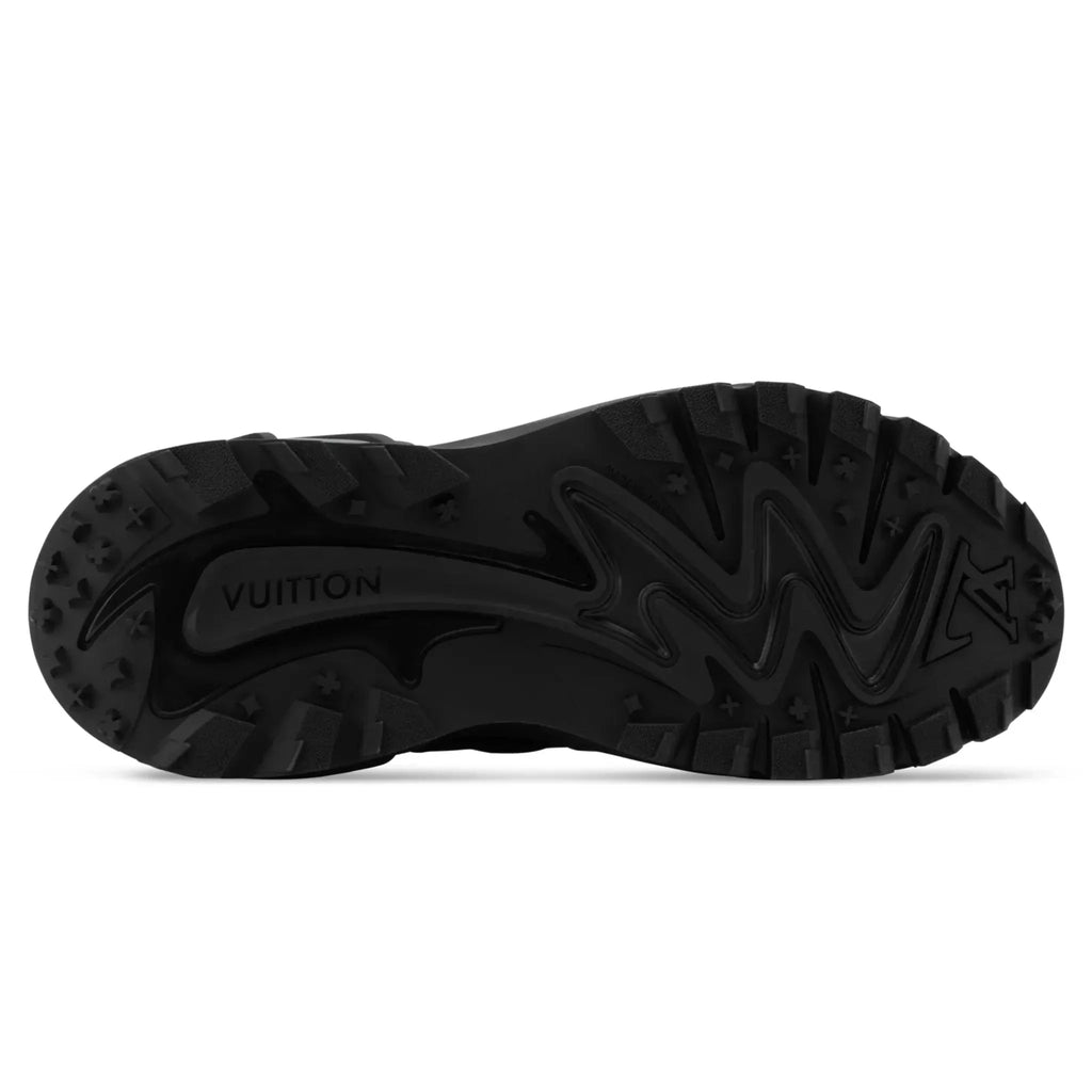 Runner Tatic Triple Black