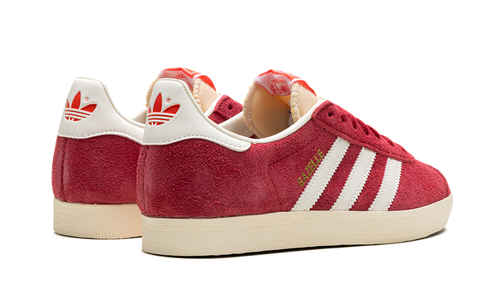 Vintage Trainer Team Victory Red Cream White