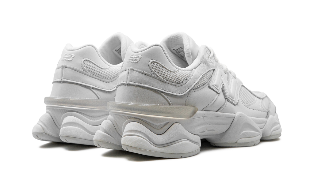 Tech 9060 Triple White