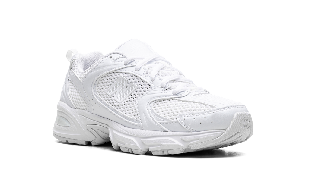 Runner 530 Triple White