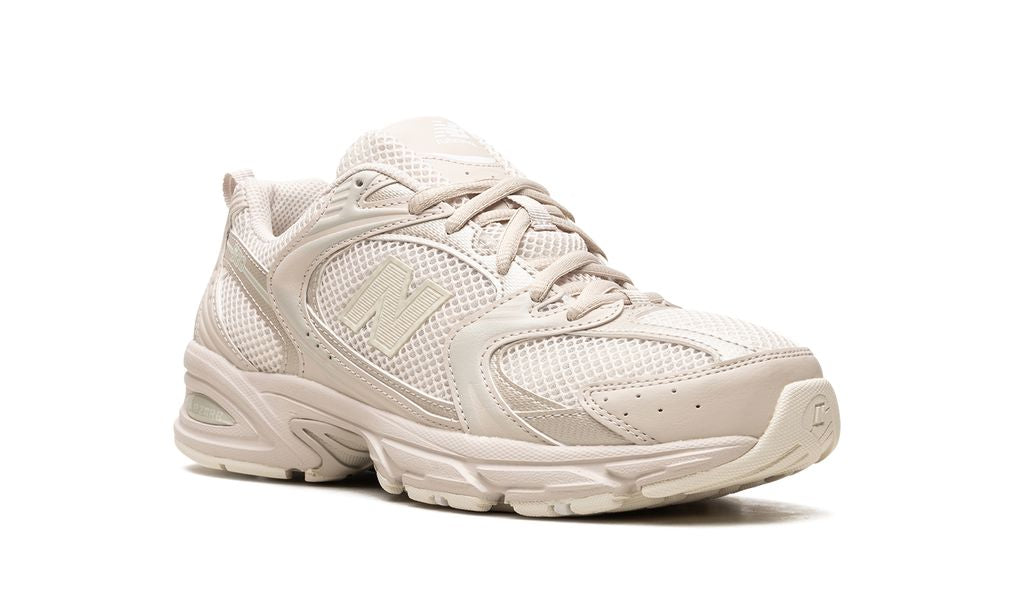 Runner 530 Moonbeam Sea Salt
