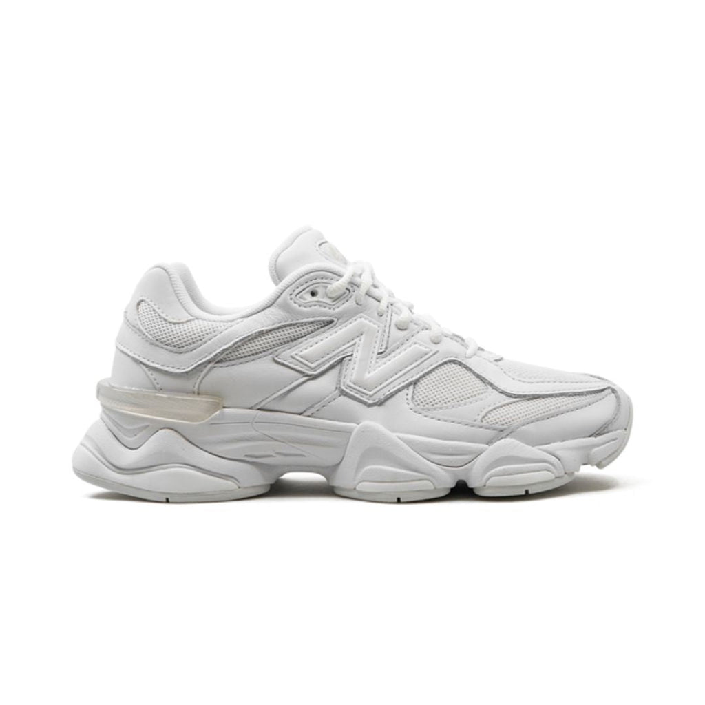 Tech 9060 Triple White