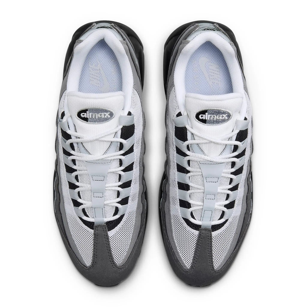 Runner 95 Jewel Swoosh Grey