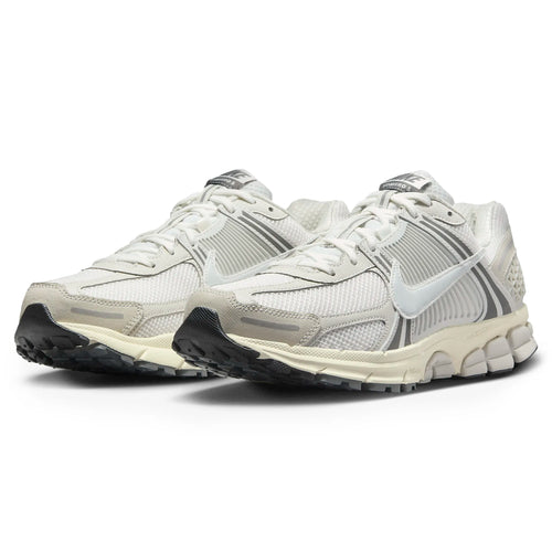 Air Zoom Cushion Runner 5 Platinum Tint