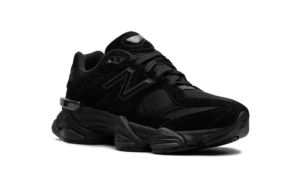 Tech 9060 Triple Black