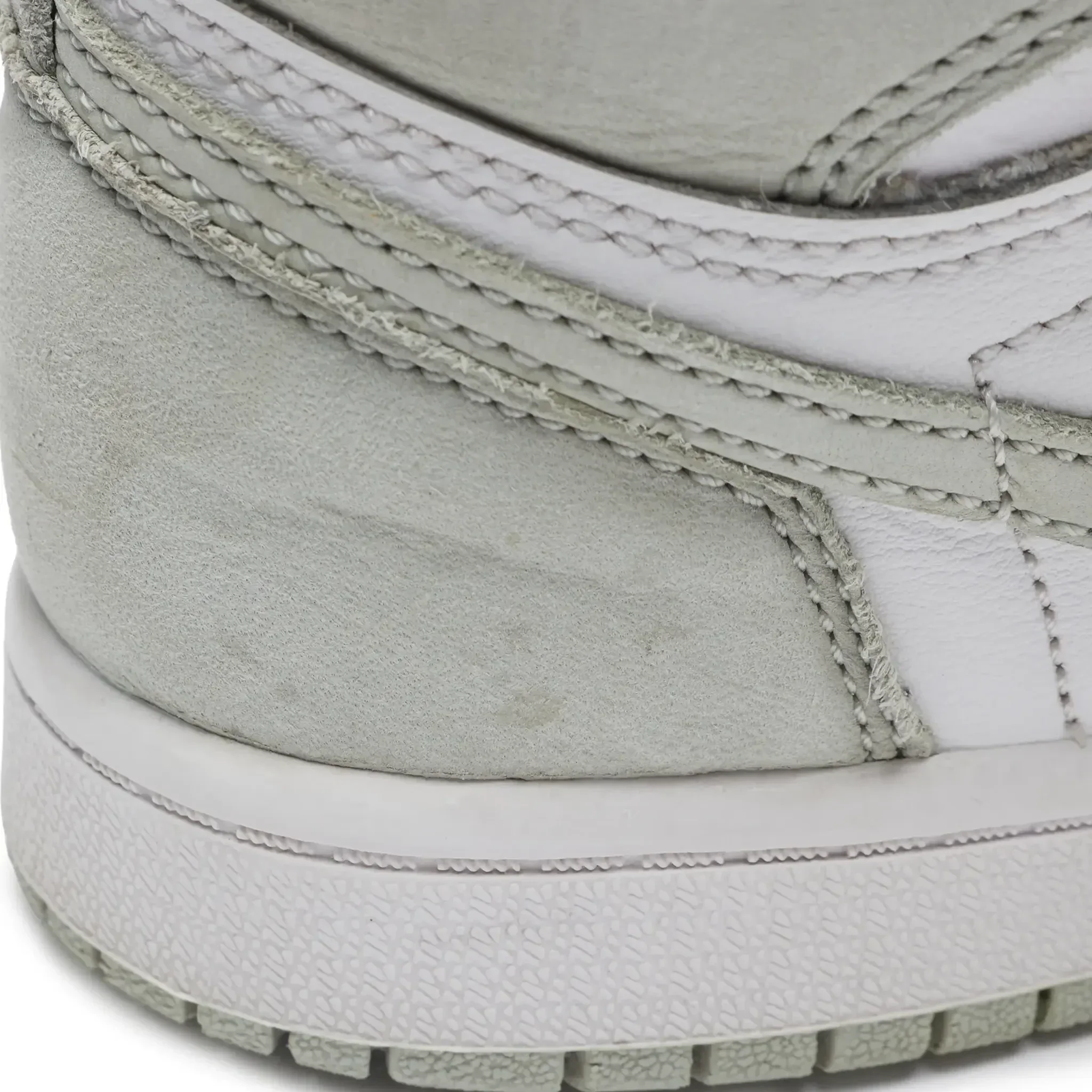 Preloved - Retro 1 Retro High OG Seafoam (PS)