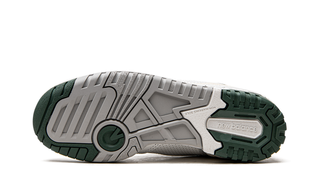 Court 550 White Nightwatch Green