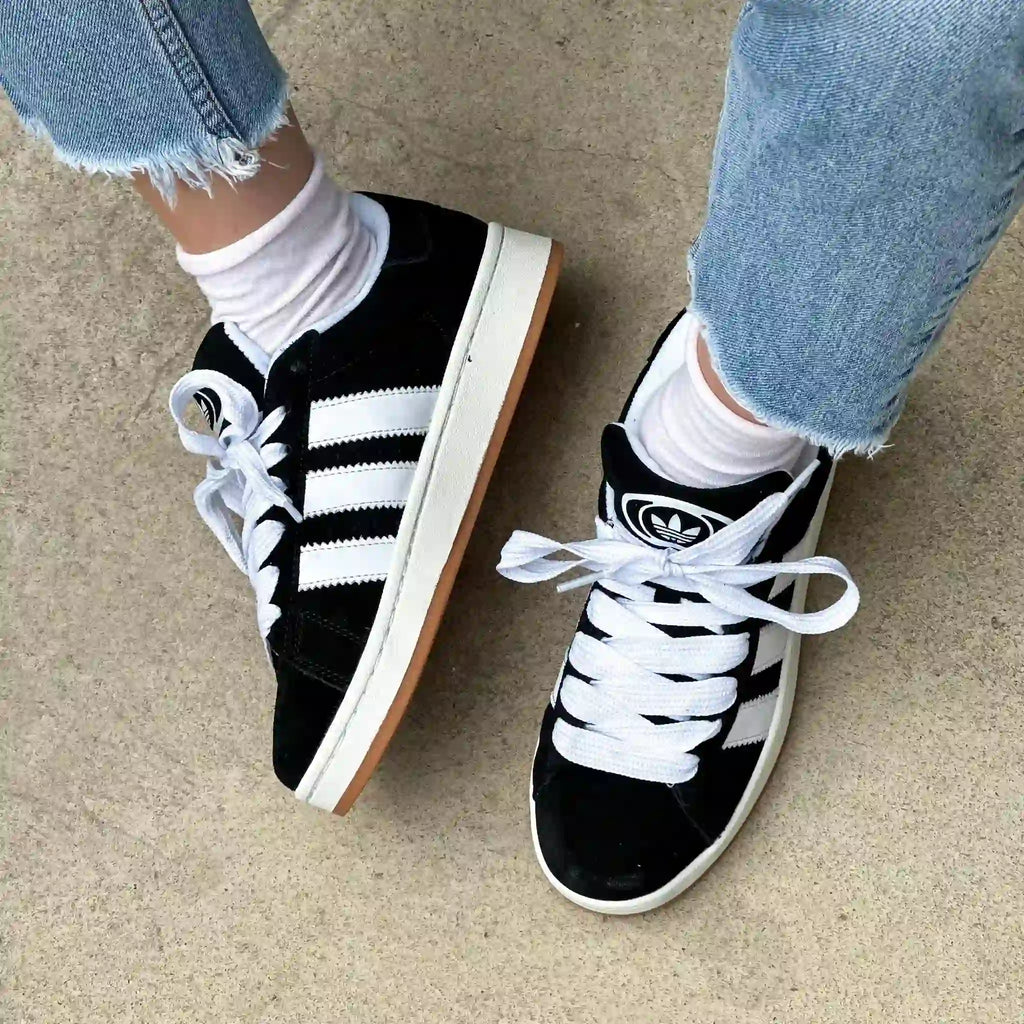 Suede Classic Trainer 00s Core Black White
