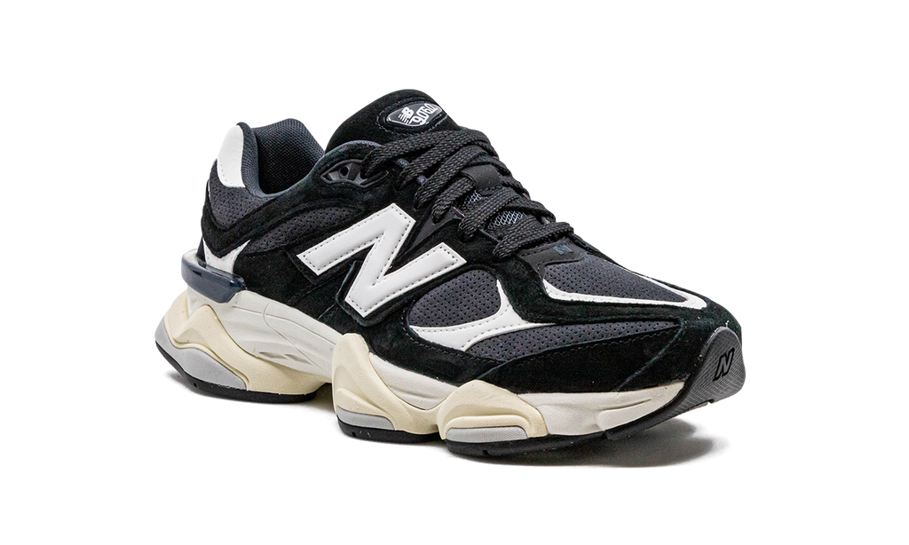 Tech 9060 Black